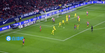 绿茵上的精准艺术：高尔夫运动的优雅与坚守