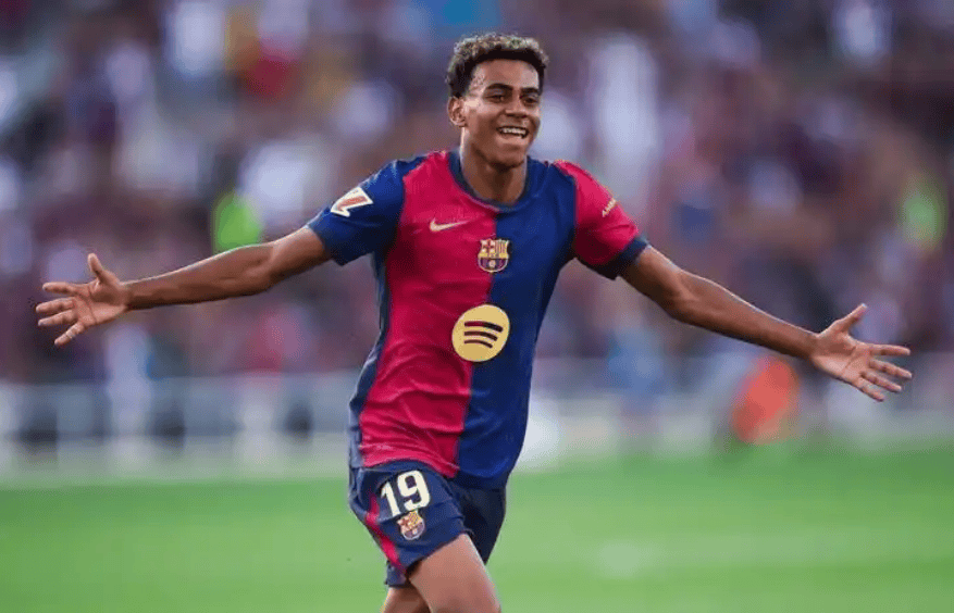 巴萨遭遇危险对手！法兰克福进攻凶猛防守漏洞百出，欧冠生死战提前上演