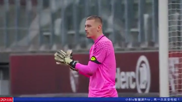 逆足双飞翼齐闪光！国米2500万先生3战逆袭，从水货逆袭球迷宠儿